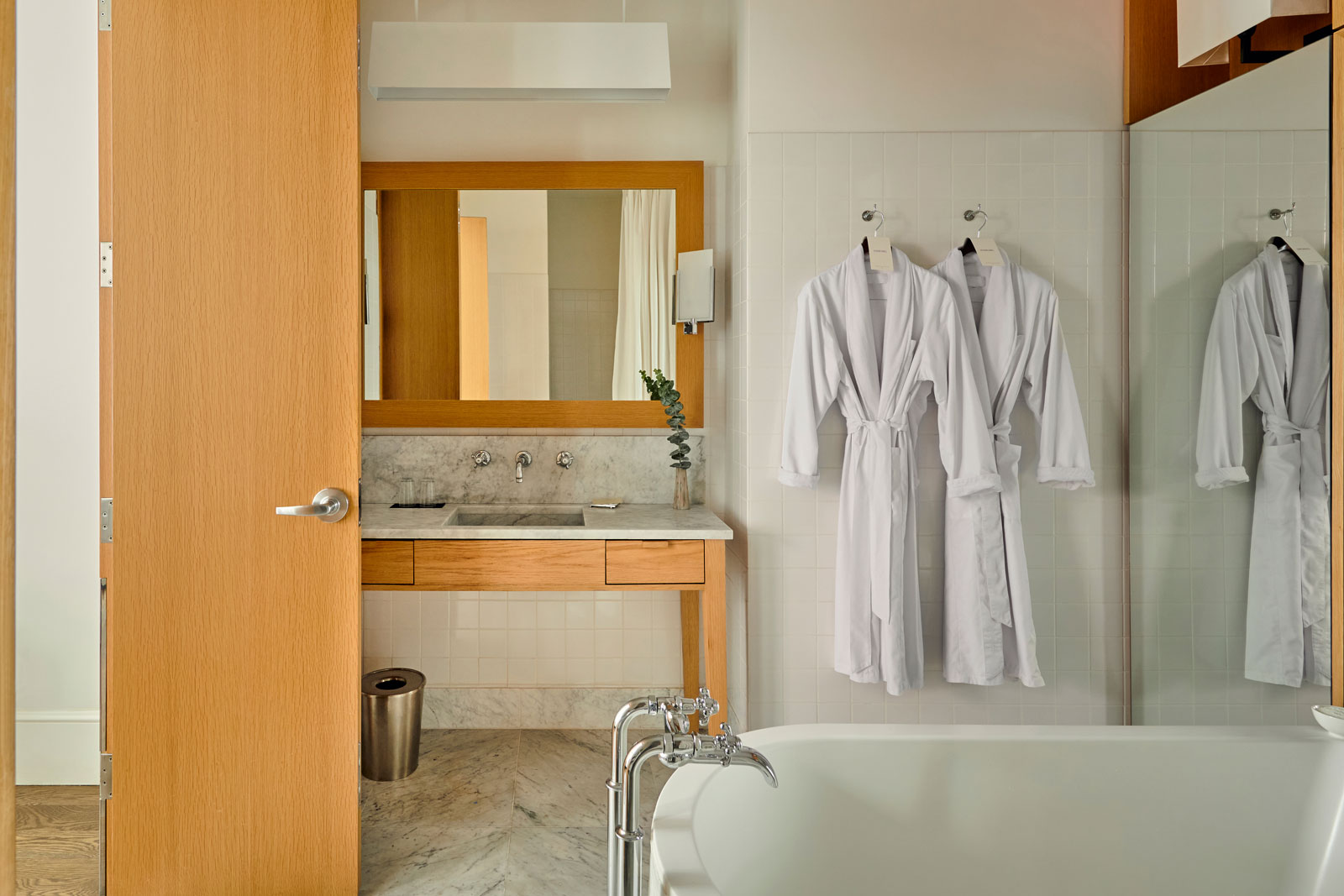 Mercer Hotel | Corner Suite, Bathroom